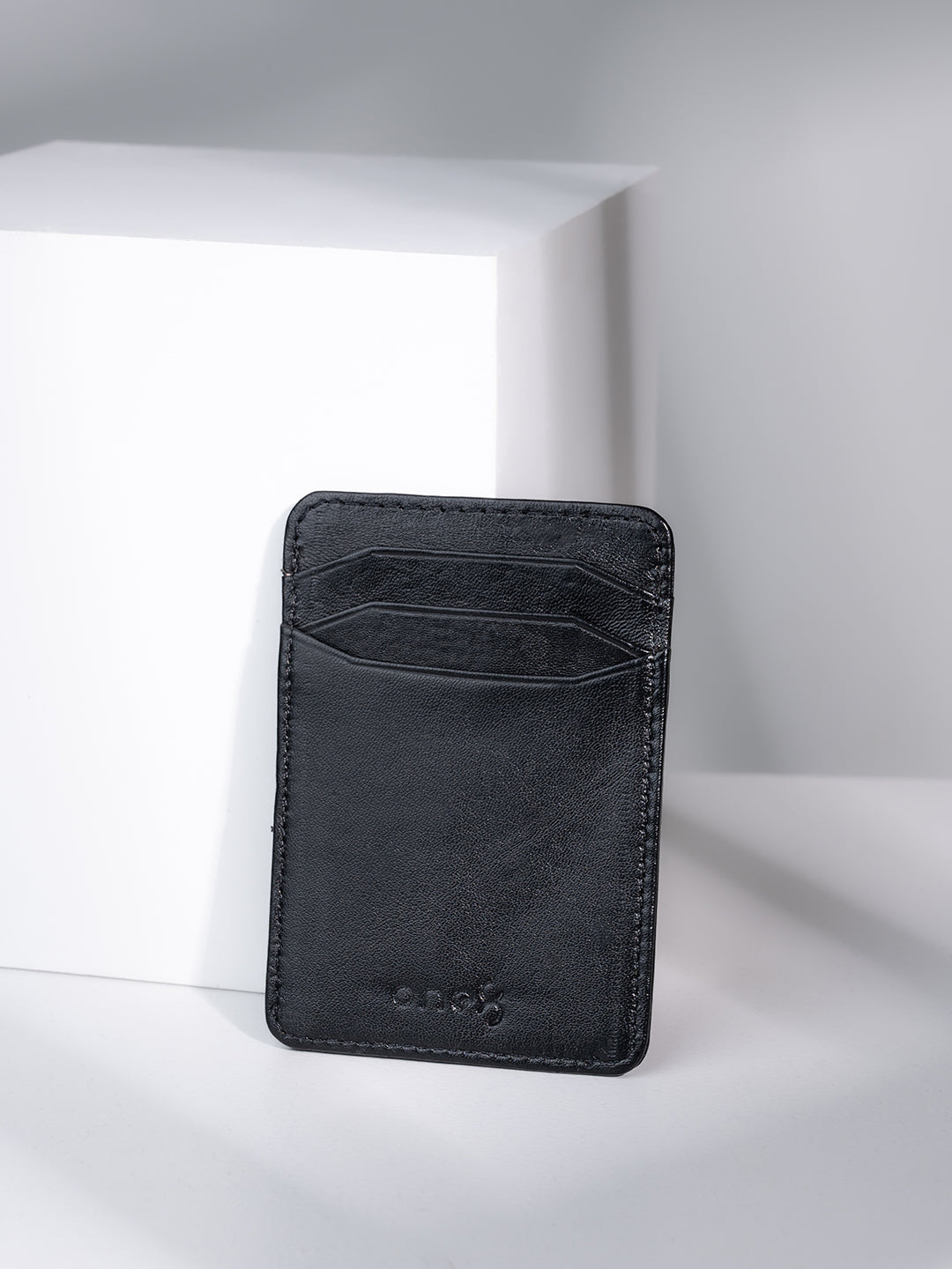 Black Vertical Card Holder