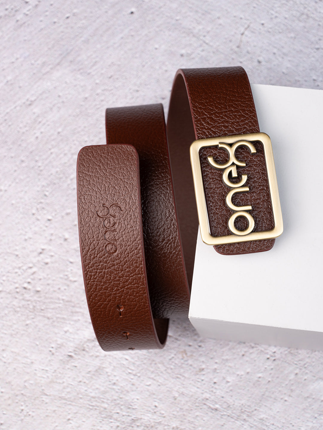 Signature Gold-Tone Buckle Leather Belt