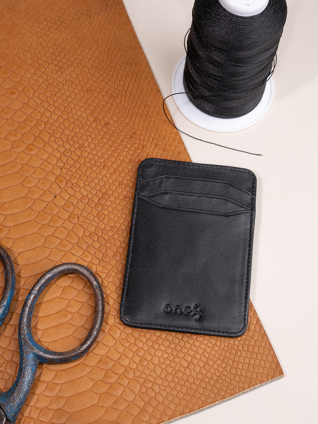 Black Vertical Card Holder